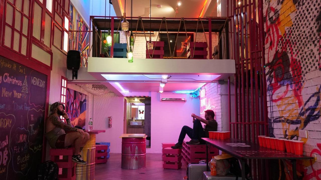 Slumber Bangkok Soi 1 Hostel Eksteriør bilde